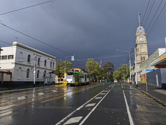 Daniel Andrews announced workers to lose jobs without jabs